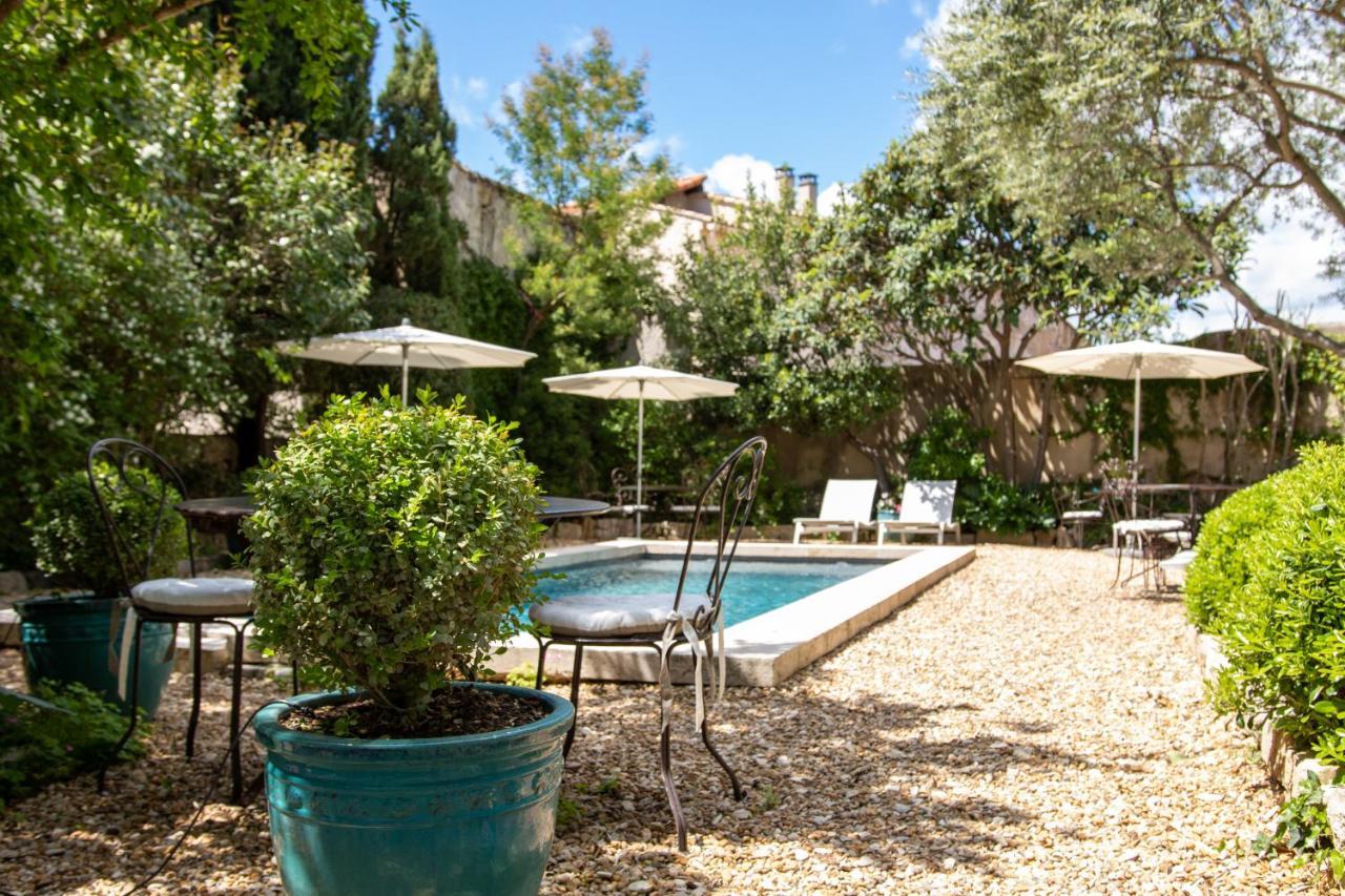Le Jardin De Mazan Bed & Breakfast Exterior photo