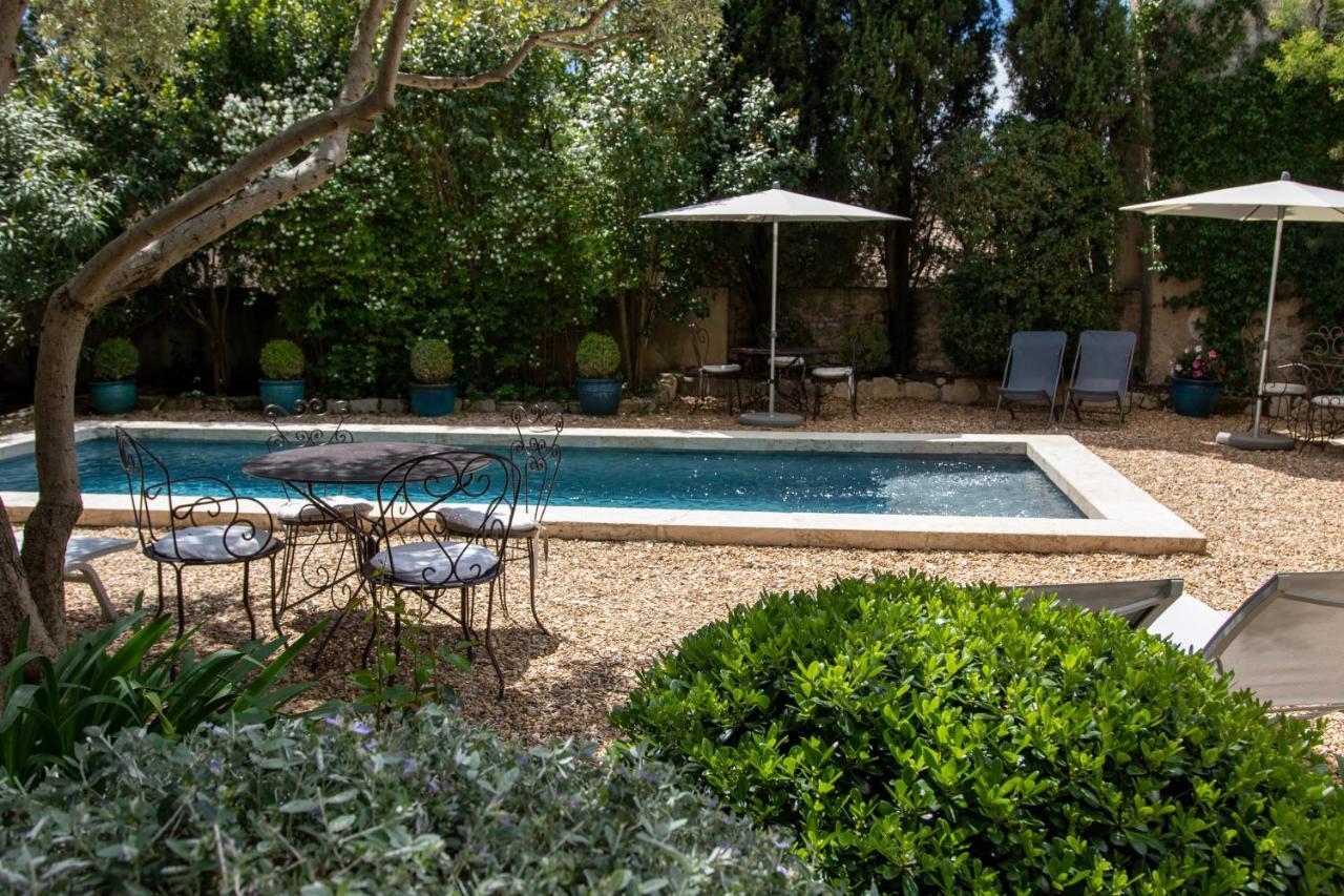 Le Jardin De Mazan Bed & Breakfast Exterior photo