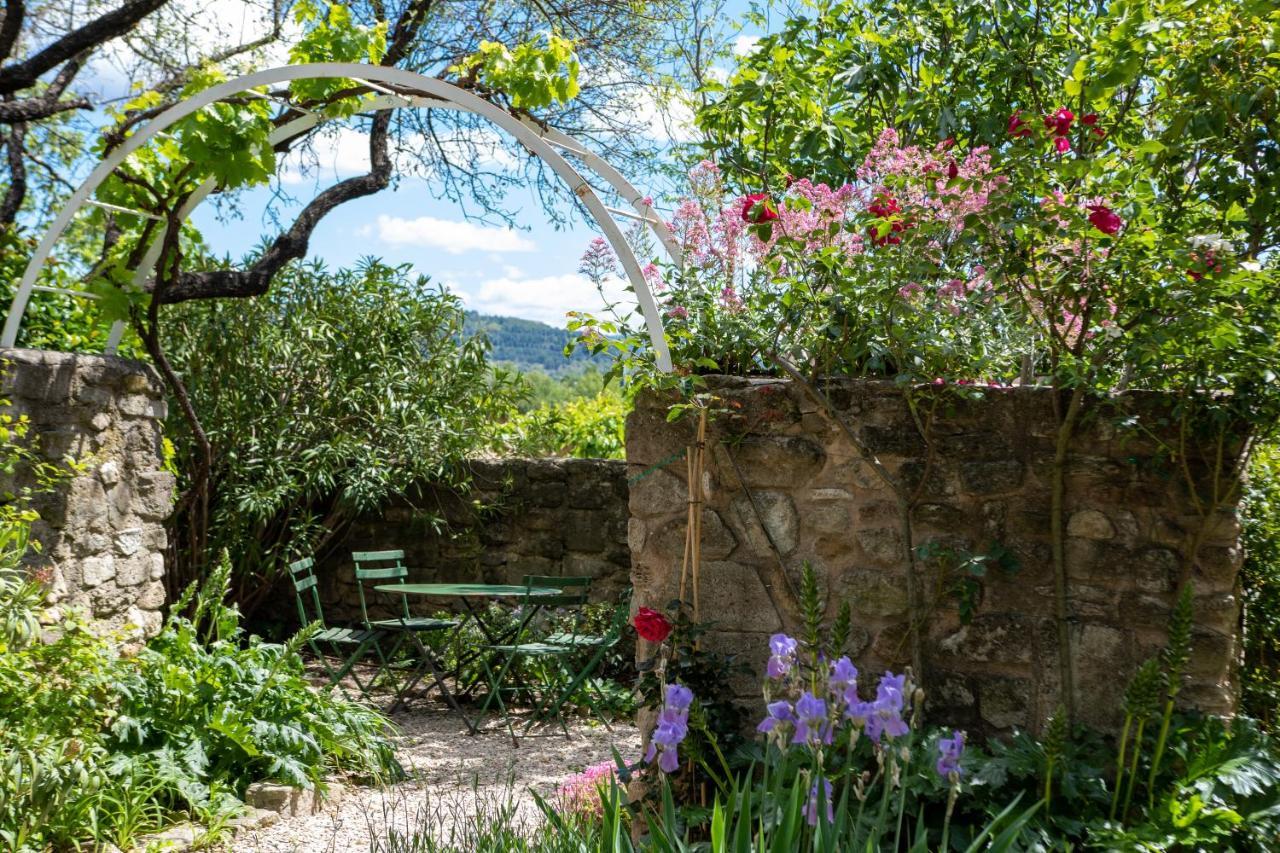 Le Jardin De Mazan Bed & Breakfast Exterior photo